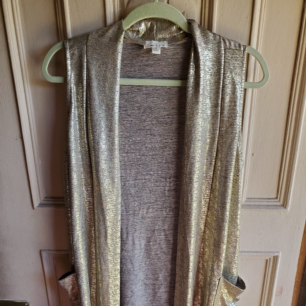 SPARKLE SLEEVELESS CARDIGAN ●